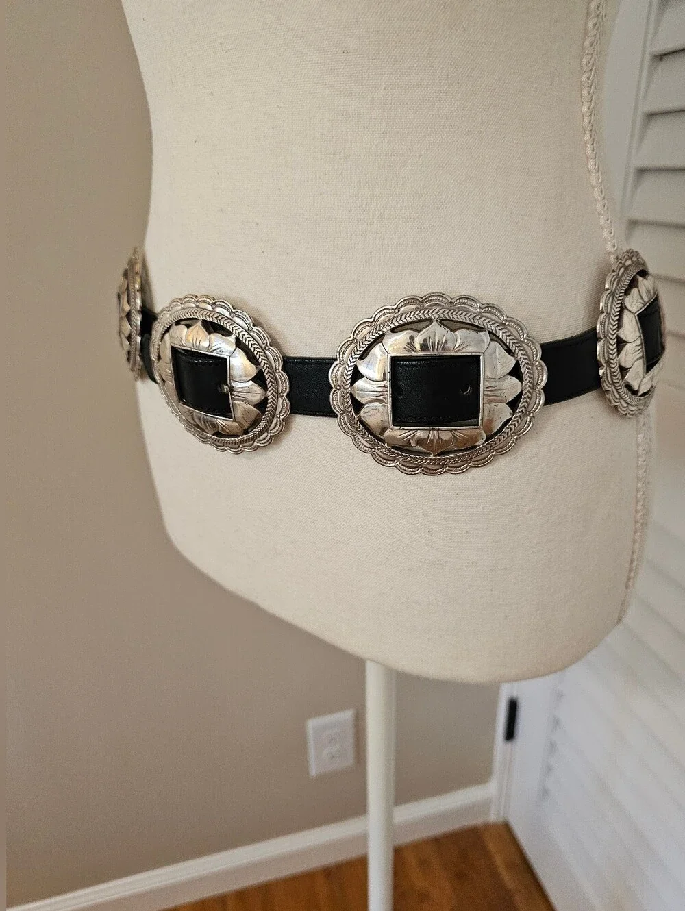 Vintage 1993 Brighton Sunflower Concho Belt Black Leather Western Boho | Size Me